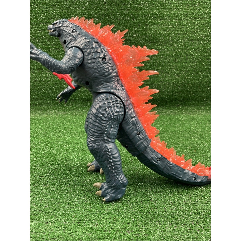 Godzilla King of the Monsters 12" Figure 2019 Legendary Toho Playmates XL - Picture 5 of 8